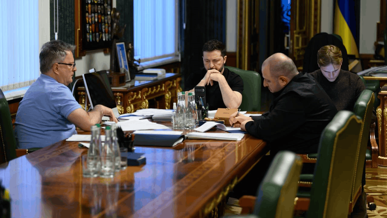 Зеленський обговорив із командою Трампа результати зустрічі у Флориді та дипломатичні кроки