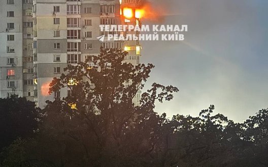 Шахед влучив у 24-поверхівку у Святошинському районі Києва: загиблий та пожежа