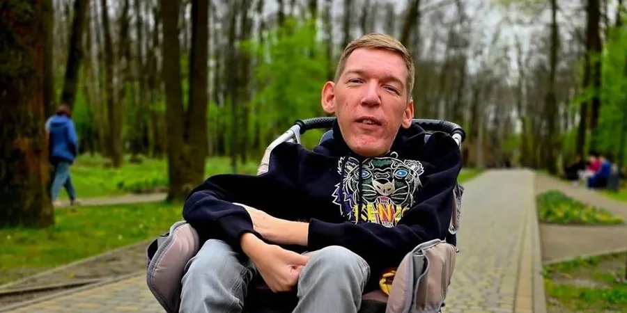 Гусаков повернувся до України: блогеру зі СМА змінили підозру, кількість жертв шахрайства зросла до 96