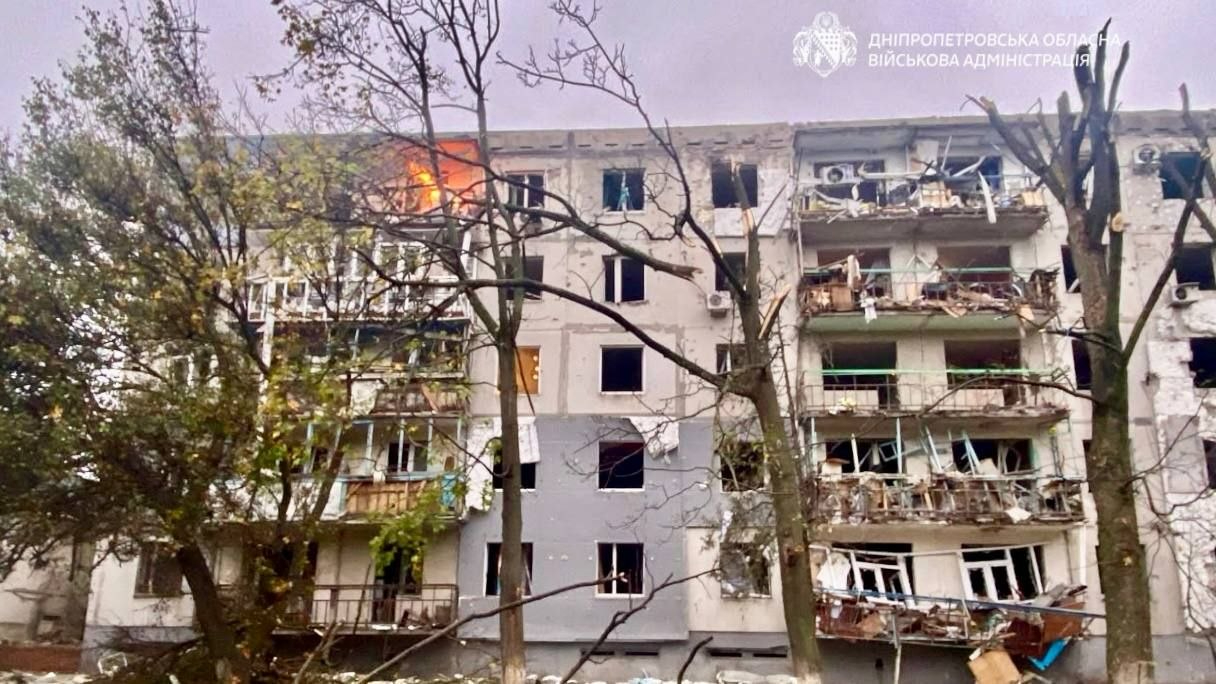 Росіяни вдарили по Павлограду: 8 поранених, серед яких троє дітей