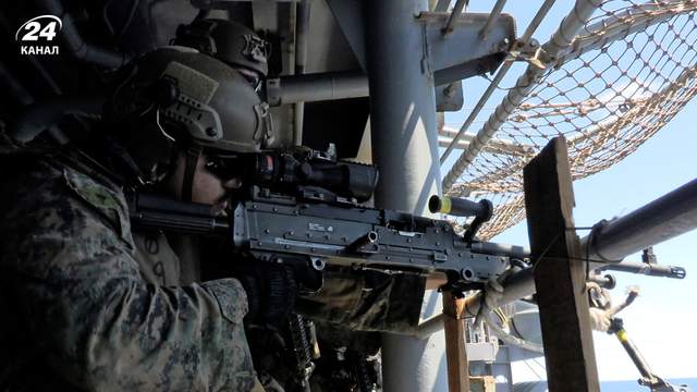 Венс заявив про вихід США з Ірану, морпіхи-резервісти перевіряють готовність