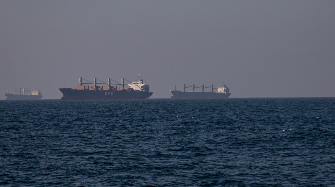 У Франції засудили капітана «тіньового танкера» Росії до року тюрми