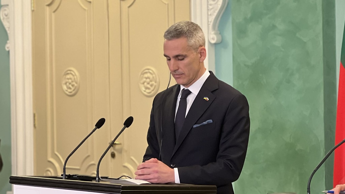 Україна і Болгарія підписали 10-річну угоду про безпеку і спільне виробництво зброї