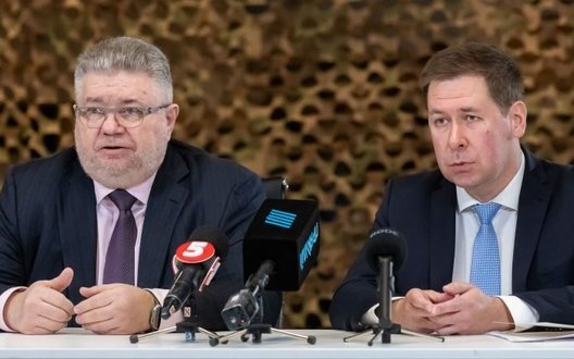 Адвокати Порошенка: влада може тиснути на суддів ВС перед рішенням щодо санкцій