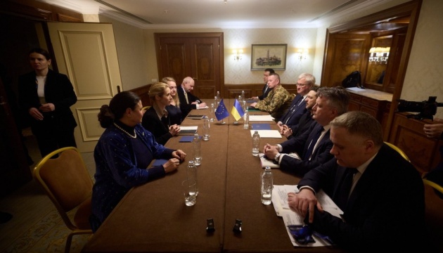 Каллас оголосила про €18 млрд транш та €80 млн для України; ЄК передала Раді 11 законів для €4 млрд