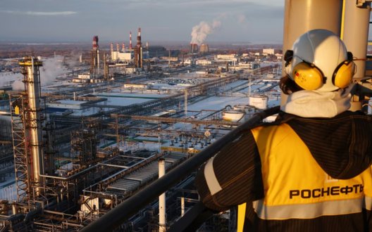 Чистий прибуток «Роснефті» у 2025 році впав на 73%: санкції та ставки вдарили по нафтовому гіганту