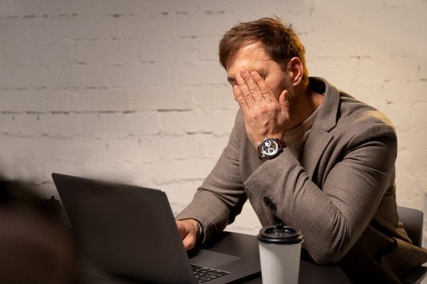 Близькосхідна криза б'є по енергоринку: Франція без пального, Трамп готується до $150 за барель