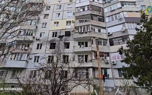 Обстріли Херсонщини: загибла 63-річна мешканка Херсона, ще двоє поранених, атаковано 41 населений пункт