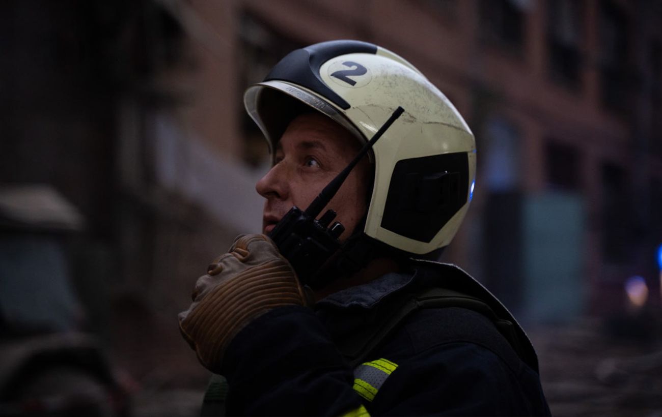 Шахеди атакували Харків вдень: влучання біля житлового будинку, є постраждалі