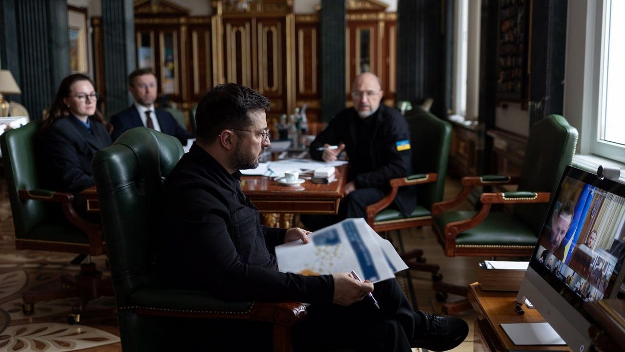 Зеленський: роботи з підготовки до зими тривають на 245 енергооб'єктах по всій Україні