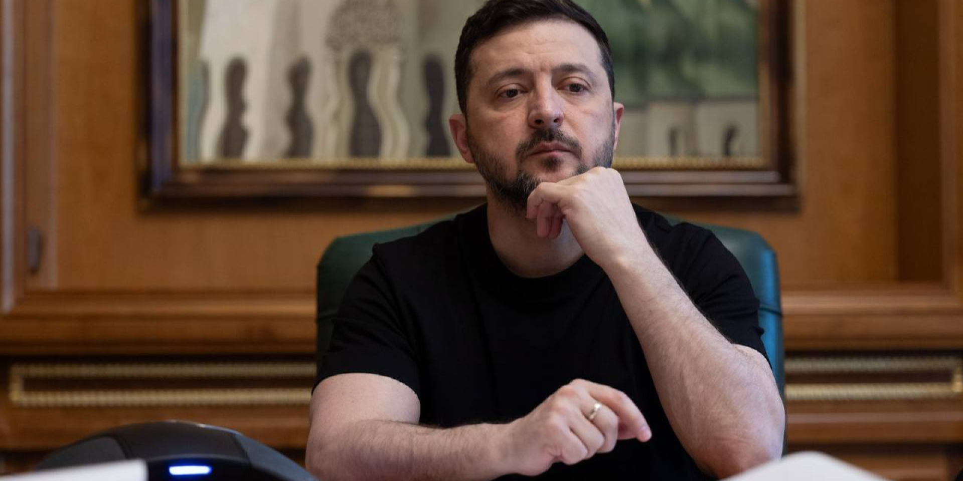 Зеленський провів розмову з Папою Римським під час масованої атаки РФ