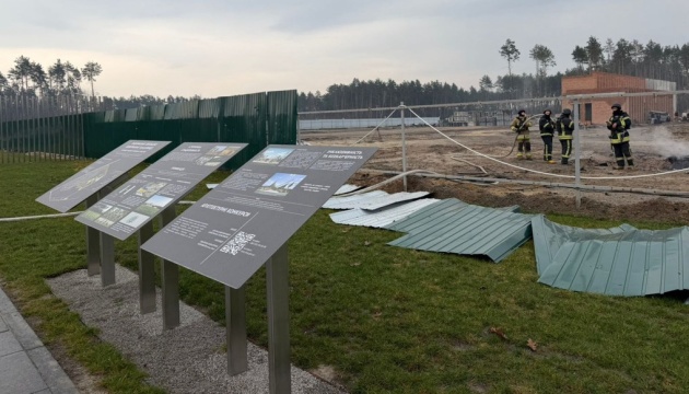 Під час похорону: дрон РФ впав на Національне військове кладовище