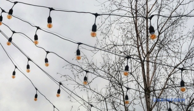 По всій Україні 8 квітня ввели графіки відключення електроенергії