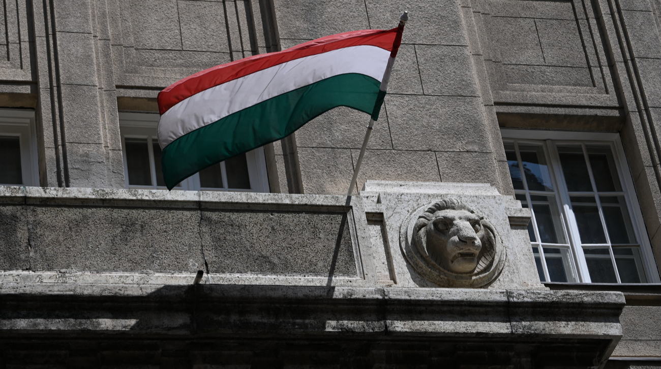 Ощадбанк звинуватив Угорщину у фальсифікації відеодоказу у справі українських інкасаторів