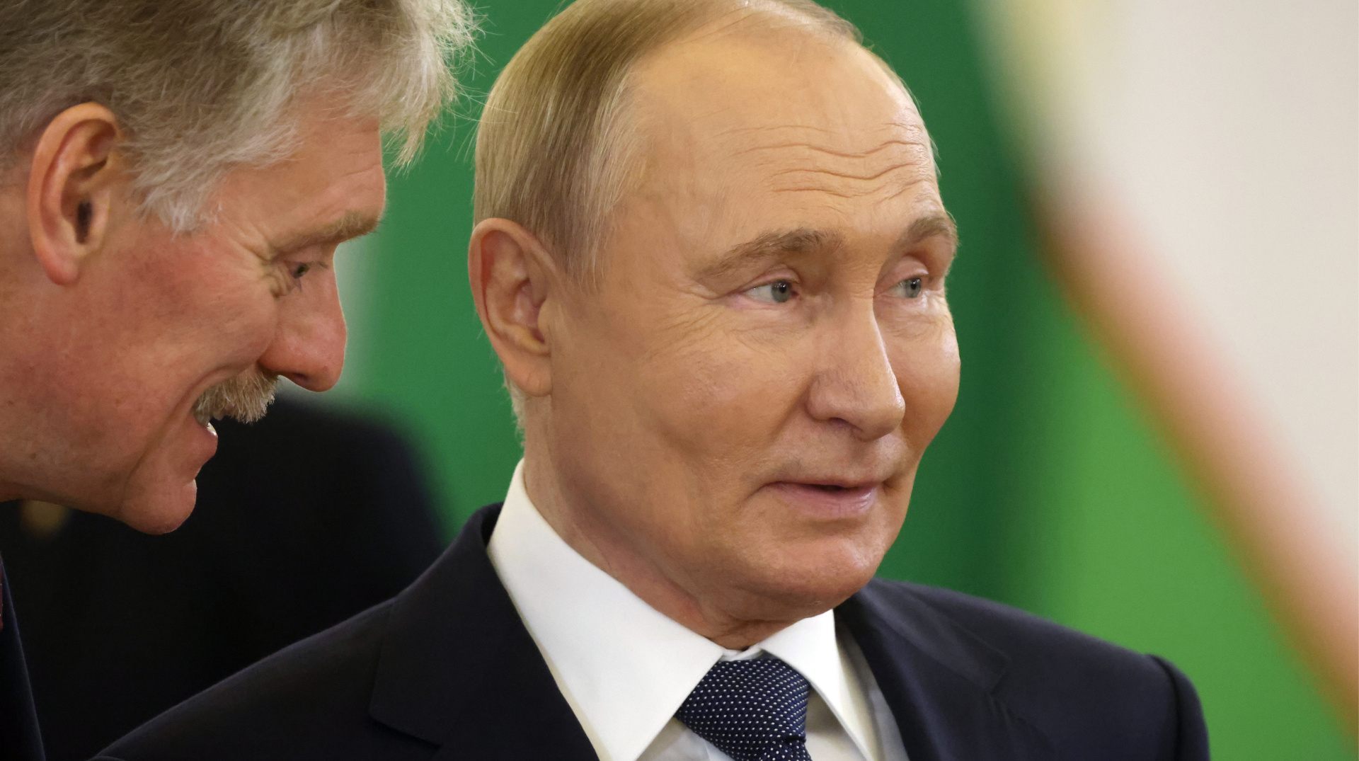 Кораблі РФ супроводжують підсанкційні танкери тіньового флоту у Ла-Манші