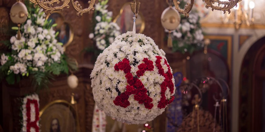 Великдень-2026 в Україні: як діятиме комендантська година та які традиції збережено