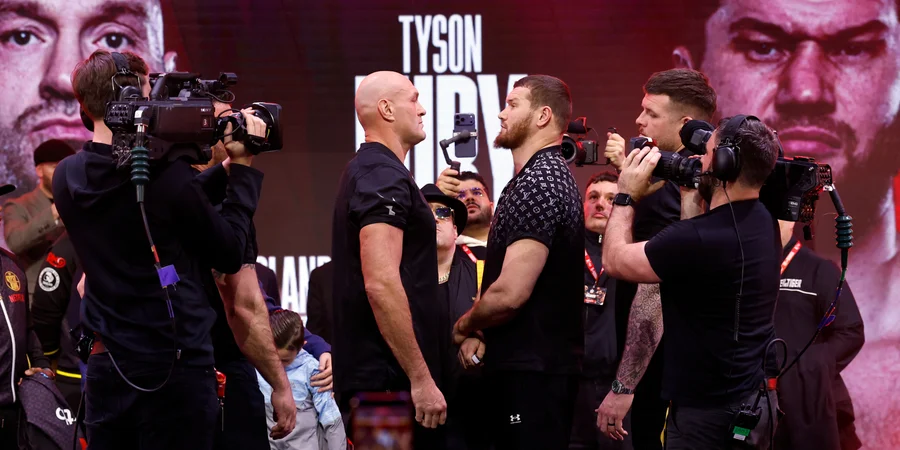 Камбек Тайсона Ф'юрі: 11 квітня британець зустрінеться з росіянином Махмудовим у Лондоні