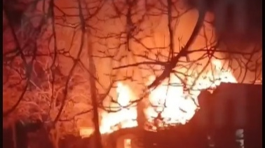 Росіяни атакували Одесу дронами: влучання у будинок, здійнялася пожежа