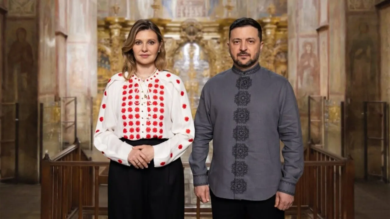 Зеленський та Олена Зеленська привітали українців з Великоднем