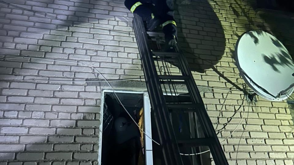 Нічний удар РФ по Краматорську: двоє поранених, пошкоджено житлові будинки