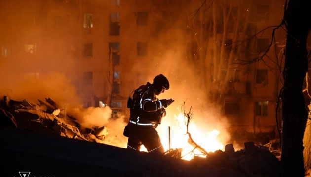 Зеленський: Росія вночі застосувала 29 ракет та 480 дронів по Україні