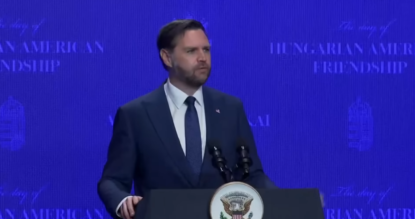 Іран погодився на переговори зі США: Венс вирушає до Пакистану