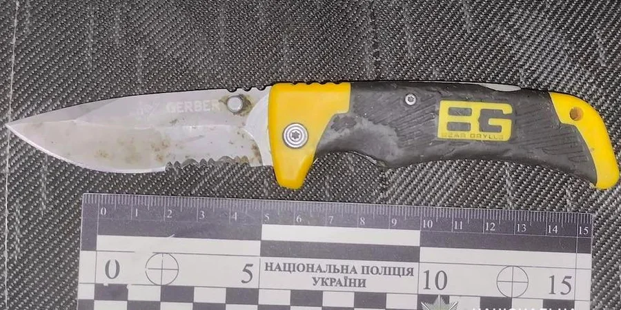 У Дніпрі чоловік поранив ножем військовослужбовця ТЦК під час перевірки документів