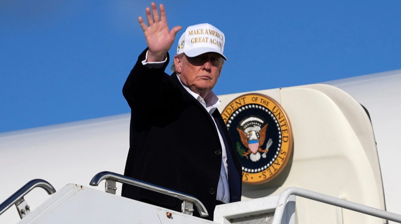 Трамп заборонив курдам вступати у війну та заперечує допомогу Росії Ірану