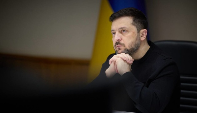 Зеленський ввів санкції проти причетних до викрадення українських дітей та 23 суден тіньового флоту РФ