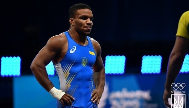 Олімпійці Беленюк і Насібов дебютують у змішаних єдиноборствах