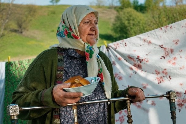 Пішла з життя Любов Колесникова — акторка, відома за роллю баби Палажки в серіалі «Спіймати Кайдаша»