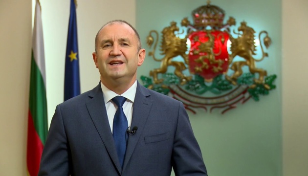 Парламент Болгарії затвердив уряд проросійського екс-президента Радева