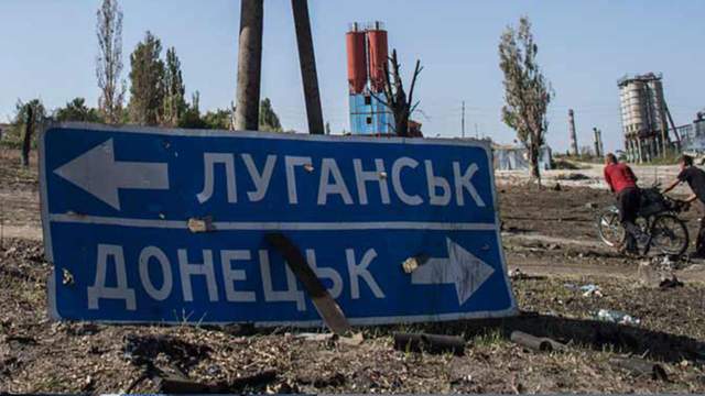 Мендель у ефірі Такера Карлсона заявила про «згоду» України здати Донбас у 2022-му