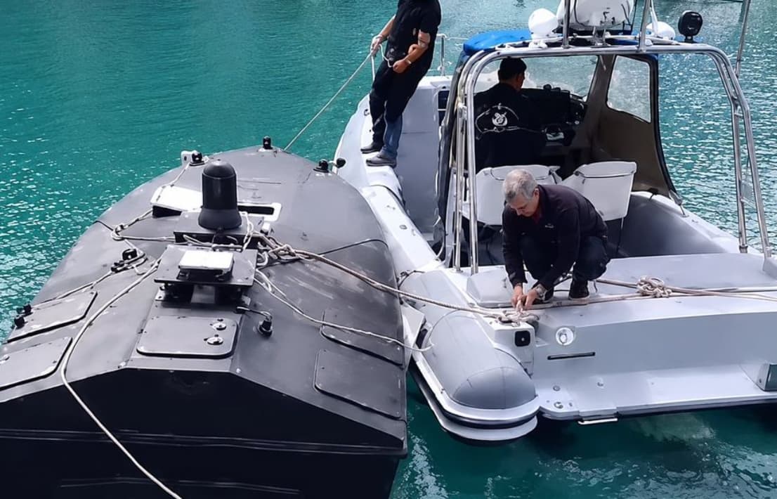 Морський дрон поблизу берегів Греції: Magura заперечила приналежність, МЗС України — теж