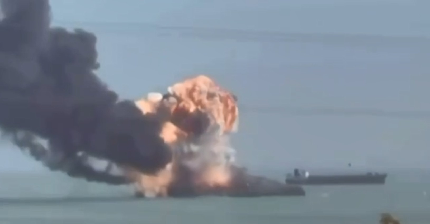 США атакували іранські кораблі в Перській затоці та розгортають 50 тисяч солдатів