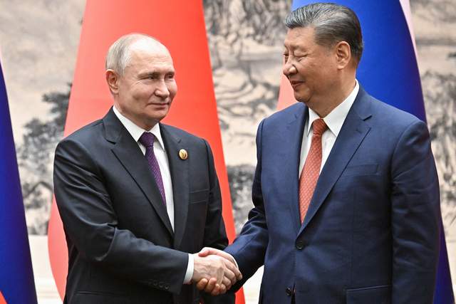 Путін прибув до Китаю: переговори із Сі Цзіньпіном заплановані на завтра