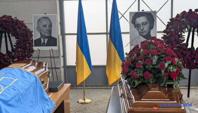 Люксембург передав Україні останки лідера ОУН Андрія Мельника для перепоховання в Києві