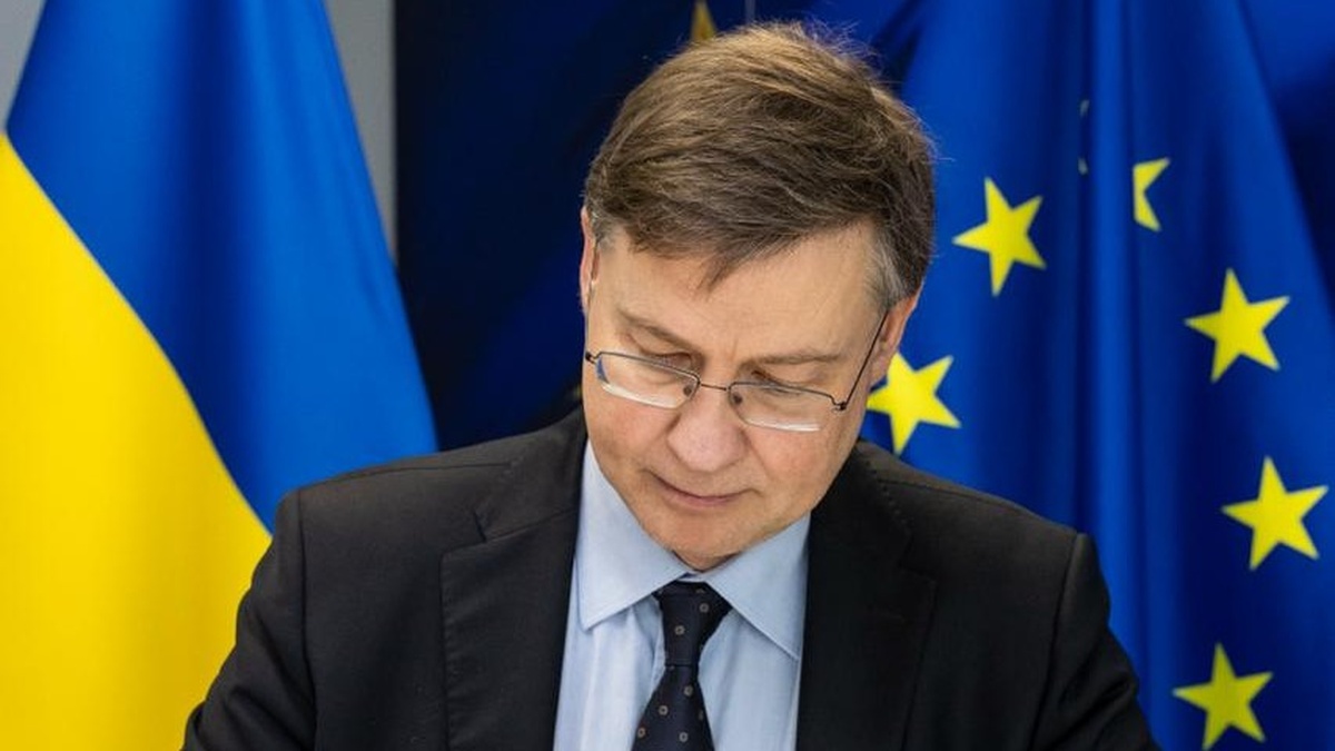 ЄС підписав меморандум про макрофінансову допомогу Україні на 8,35 млрд євро