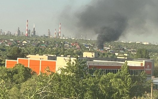 Сили оборони атакували Сизранський НПЗ: вибухи та пожежа поблизу нафтопереробного заводу в РФ