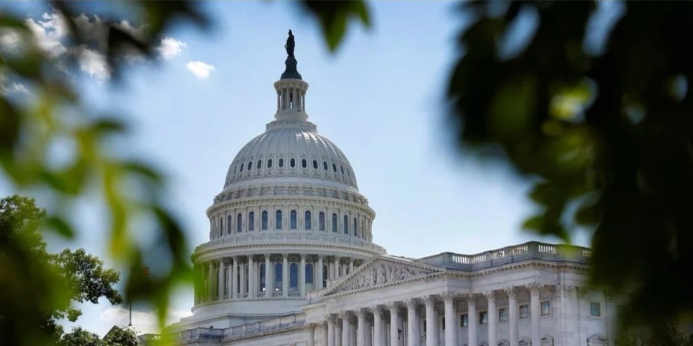 Сенатори США від обох партій вимагають від Пентагону розблокувати $600 млн для України