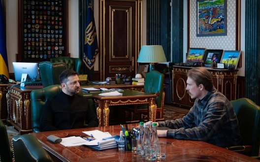 Зеленський провів зустріч із командиром корпусу «Азов» генералом Прокопенком