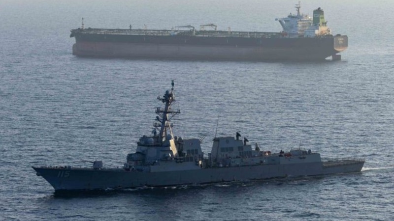 США вивели з ладу комерційне судно, яке намагалось прорвати блокаду іранських портів
