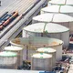 ЄС розглядає тимчасове заморожування цінової стелі на нафту Росії