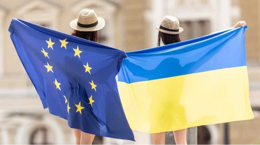 Єврокомісія: Українці мобілізаційного віку, які вже в ЄС, не втратять тимчасовий захист