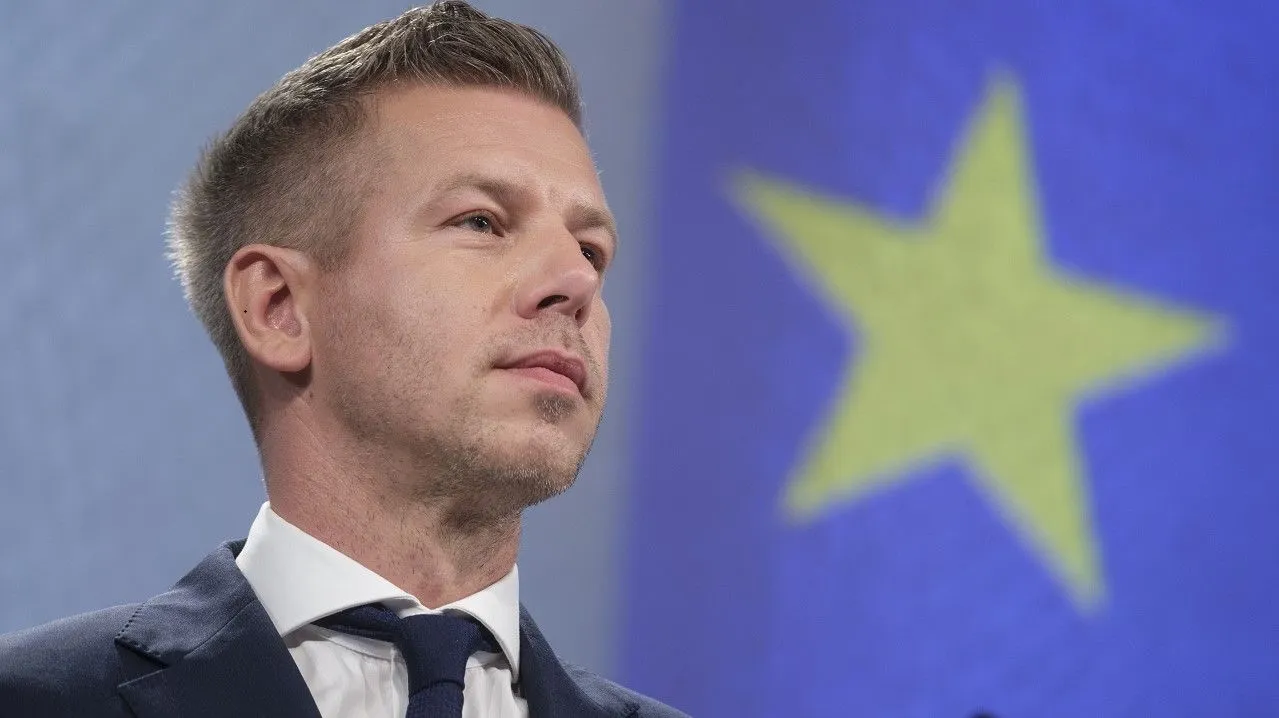 Новий уряд Угорщини зняв вето Орбана на компенсації ЄС за зброю та не блокуватиме євроінтеграцію