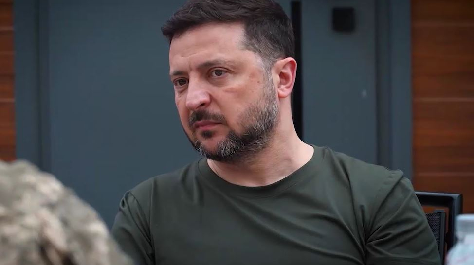 Зеленський дав тиждень на підготовку контракту Patriot під загрозою звільнень