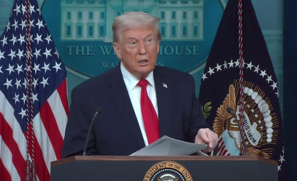 Палата представників США проголосувала за обмеження воєнних дій Трампа в Ірані