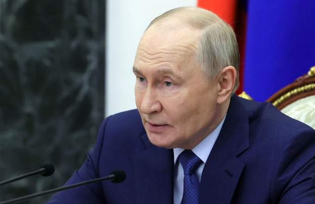 Берлін, Париж та Лондон розробляють план залучення Росії до мирних переговорів — Bloomberg