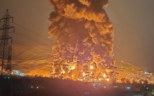 Іран вранці знову атакував Перську затоку: ціна нафти Brent перевищила $100 за барель