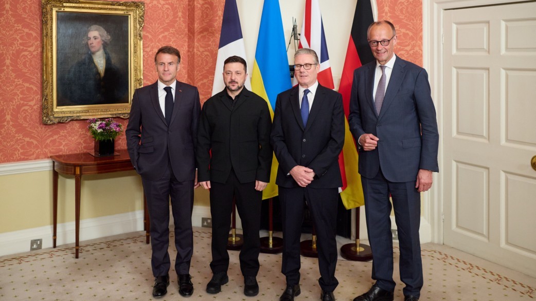 Зеленський у Лондоні: переговори зі Стармером про ППО та підготовка до самітів G7 і НАТО